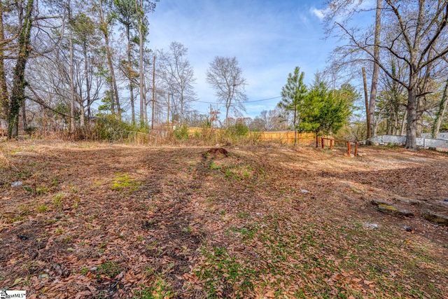 279 Pioneer Place, Spartanburg, SC 29301