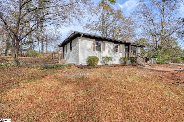 279 Pioneer Place, Spartanburg, SC 29301