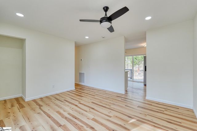 279 Pioneer Place, Spartanburg, SC 29301