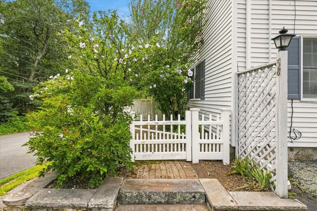 58 Morton St, Andover, MA 01810