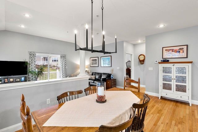 12 Mill Pond Road, Brentwood, NH 03833