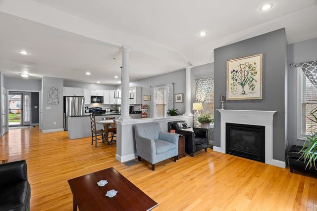 12 Mill Pond Road, Brentwood, NH 03833