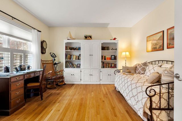 12 Mill Pond Road, Brentwood, NH 03833