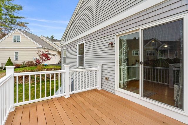 12 Mill Pond Road, Brentwood, NH 03833