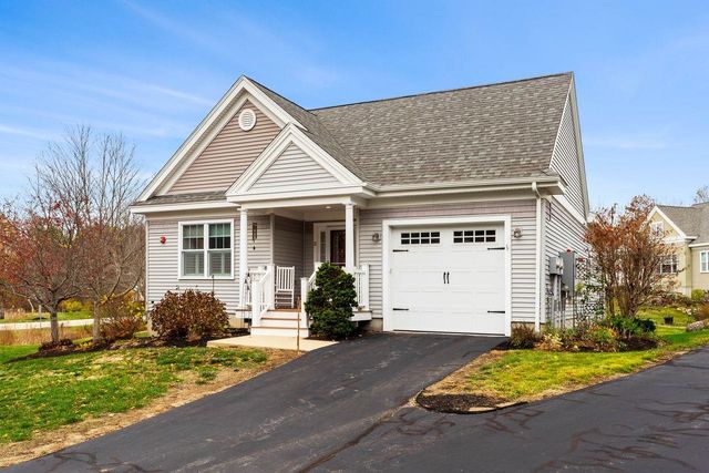 12 Mill Pond Road, Brentwood, NH 03833