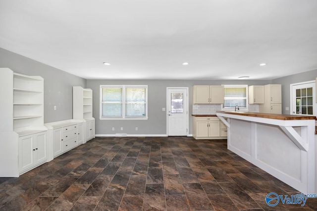 6412 Chadwell Road SW, Huntsville, AL 35802