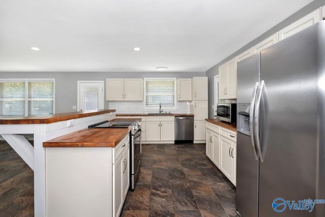 6412 Chadwell Road SW, Huntsville, AL 35802