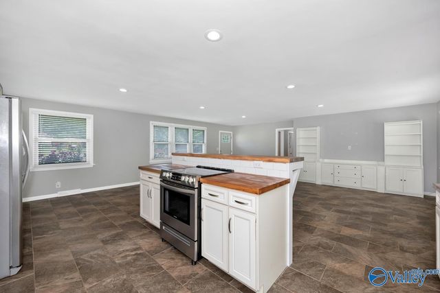 6412 Chadwell Road SW, Huntsville, AL 35802