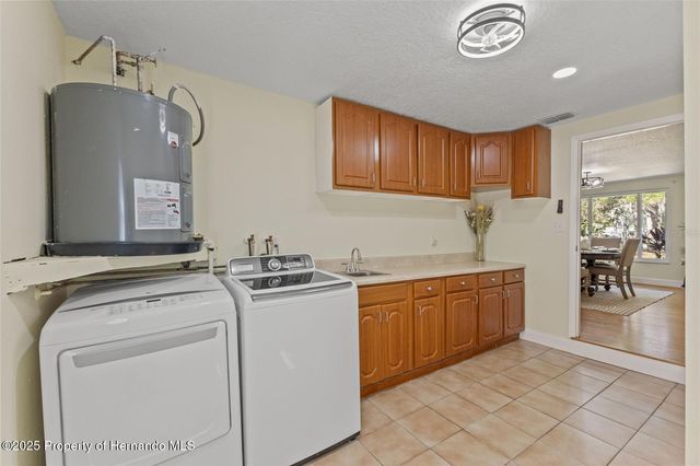17504 Thomas Boulevard, Hudson, FL 34667