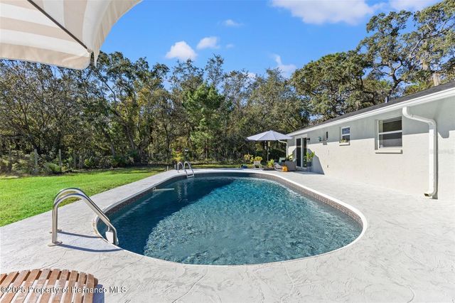 17504 Thomas Boulevard, Hudson, FL 34667