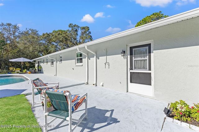 17504 Thomas Boulevard, Hudson, FL 34667