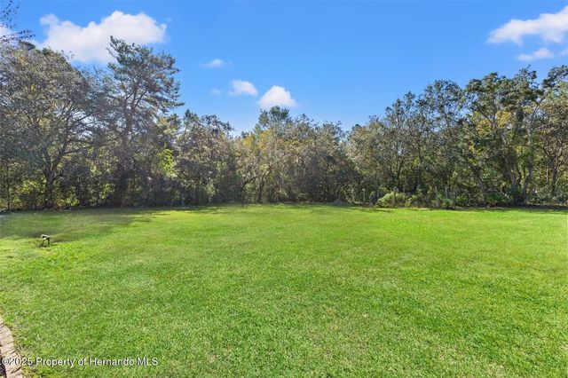 17504 Thomas Boulevard, Hudson, FL 34667