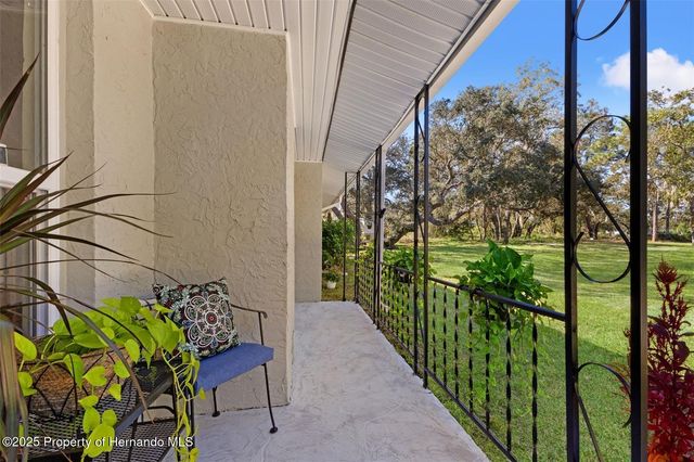 17504 Thomas Boulevard, Hudson, FL 34667