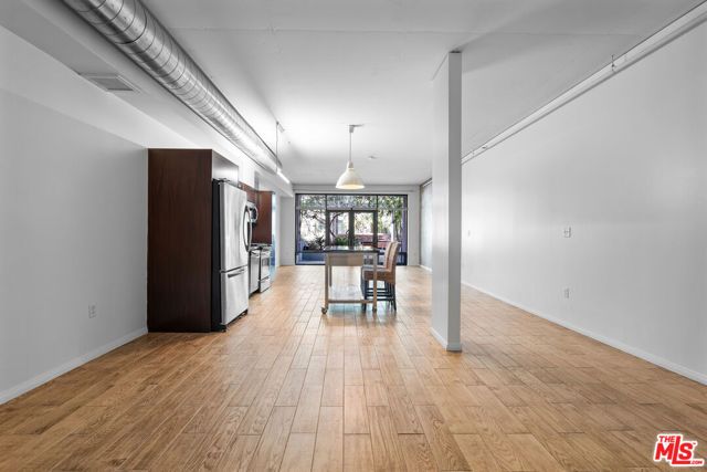 1111 S Grand Avenue 405, Los Angeles, CA 90015