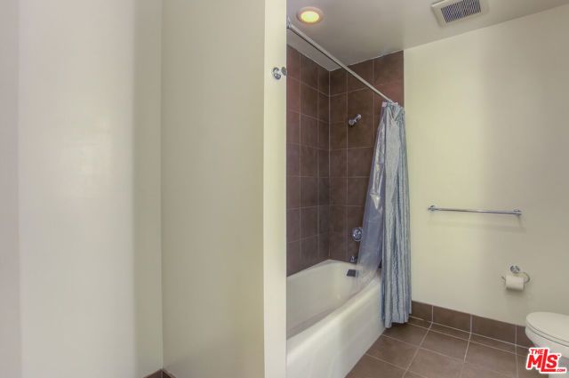 1111 S Grand Avenue 405, Los Angeles, CA 90015
