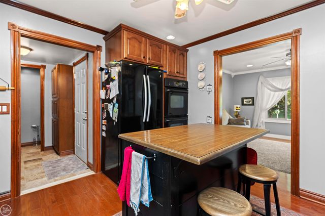 28329 E Blom Drive, Harrison Twp, MI 48045
