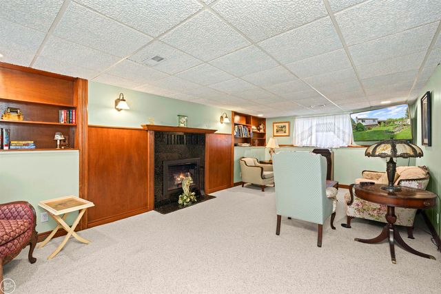 28329 E Blom Drive, Harrison Twp, MI 48045