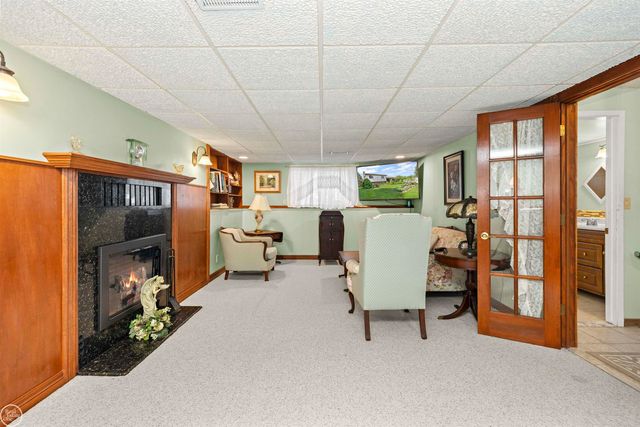28329 E Blom Drive, Harrison Twp, MI 48045