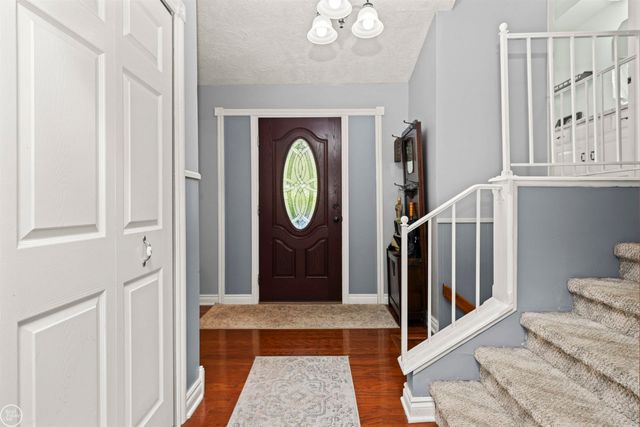 28329 E Blom Drive, Harrison Twp, MI 48045