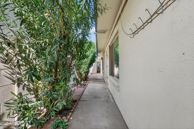 6508 N 5TH Avenue, Phoenix, AZ 85013