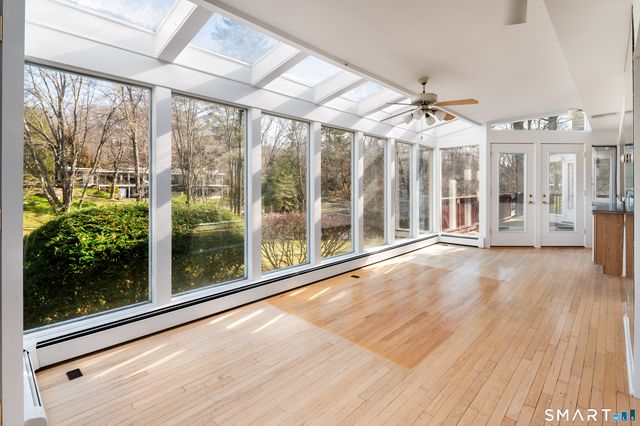 223 Red Fox Road, Stamford, CT 06903