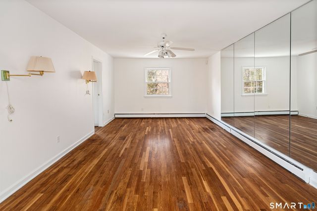 223 Red Fox Road, Stamford, CT 06903