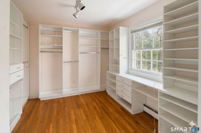 223 Red Fox Road, Stamford, CT 06903