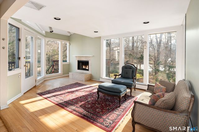 223 Red Fox Road, Stamford, CT 06903