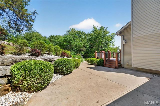 1639 Misty Hollow Court, Wildwood, MO 63038