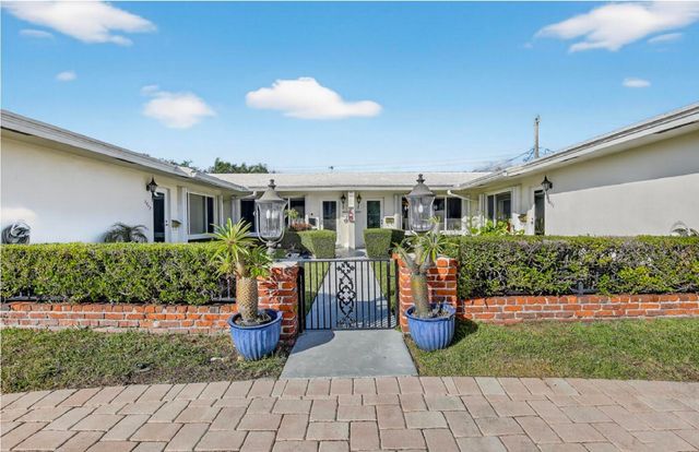 2851 NE 30th Street, Fort Lauderdale, FL 33306
