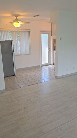 2851 NE 30th Street, Fort Lauderdale, FL 33306