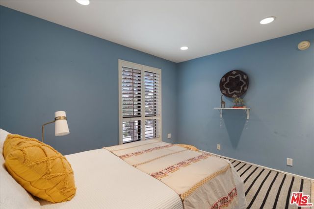 12321 Ocean Park Boulevard 15, Los Angeles, CA 90064