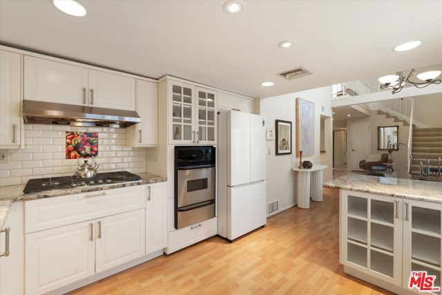 12321 Ocean Park Boulevard 15, Los Angeles, CA 90064