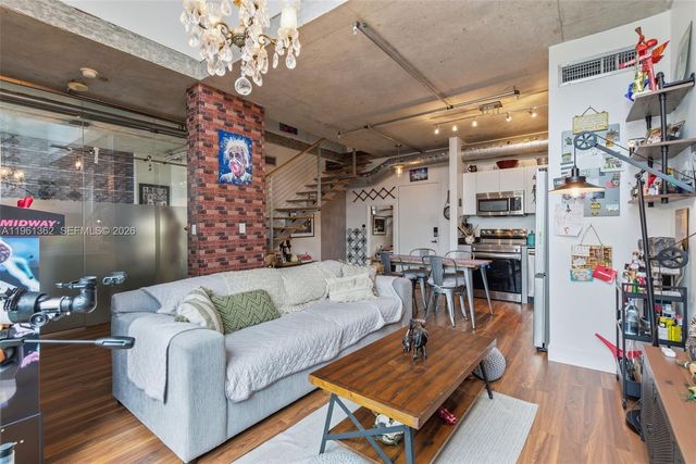 690 SW 1st Ct 3124, Miami, FL 33130