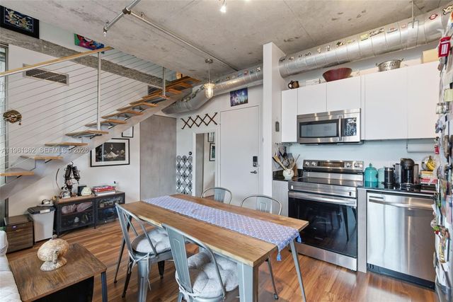 690 SW 1st Ct 3124, Miami, FL 33130