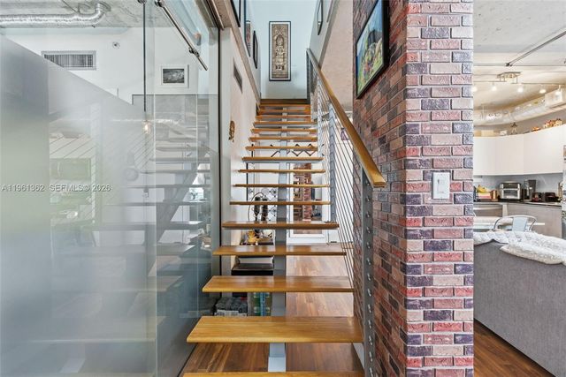 690 SW 1st Ct 3124, Miami, FL 33130