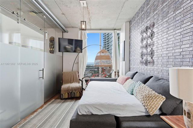 690 SW 1st Ct 3124, Miami, FL 33130