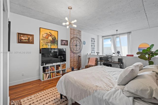 690 SW 1st Ct 3124, Miami, FL 33130