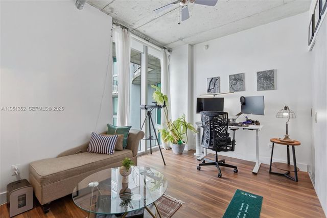 690 SW 1st Ct 3124, Miami, FL 33130