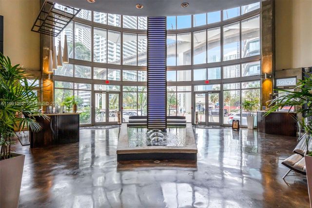 690 SW 1st Ct 3124, Miami, FL 33130