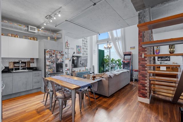 690 SW 1st Ct 3124, Miami, FL 33130