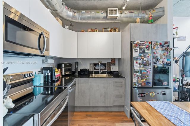 690 SW 1st Ct 3124, Miami, FL 33130