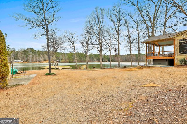 165 Sandy Lake Circle, Fayetteville, GA 30214