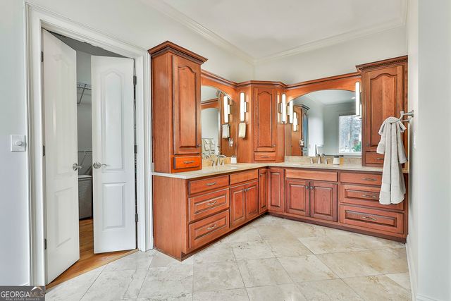 165 Sandy Lake Circle, Fayetteville, GA 30214