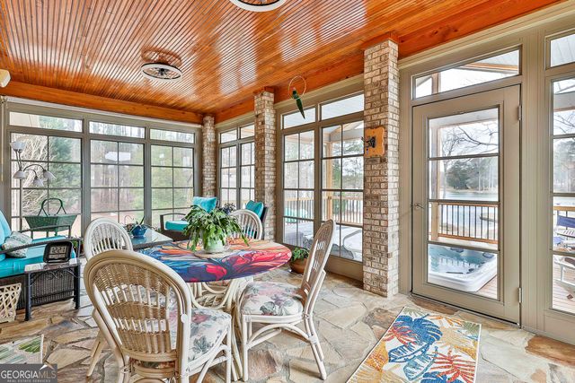 165 Sandy Lake Circle, Fayetteville, GA 30214