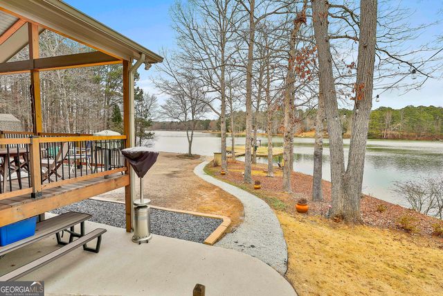 165 Sandy Lake Circle, Fayetteville, GA 30214