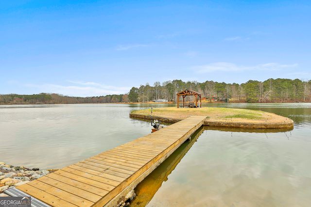 165 Sandy Lake Circle, Fayetteville, GA 30214