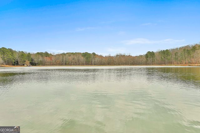 165 Sandy Lake Circle, Fayetteville, GA 30214