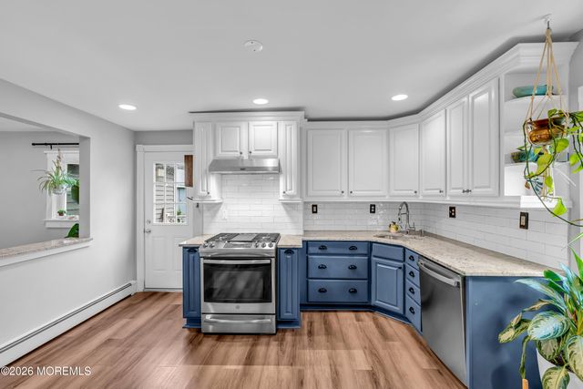 830 Dunlewy Street, Asbury Park, NJ 07712