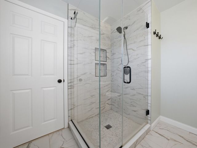 1335 Leverenz Road, Naperville, IL 60564